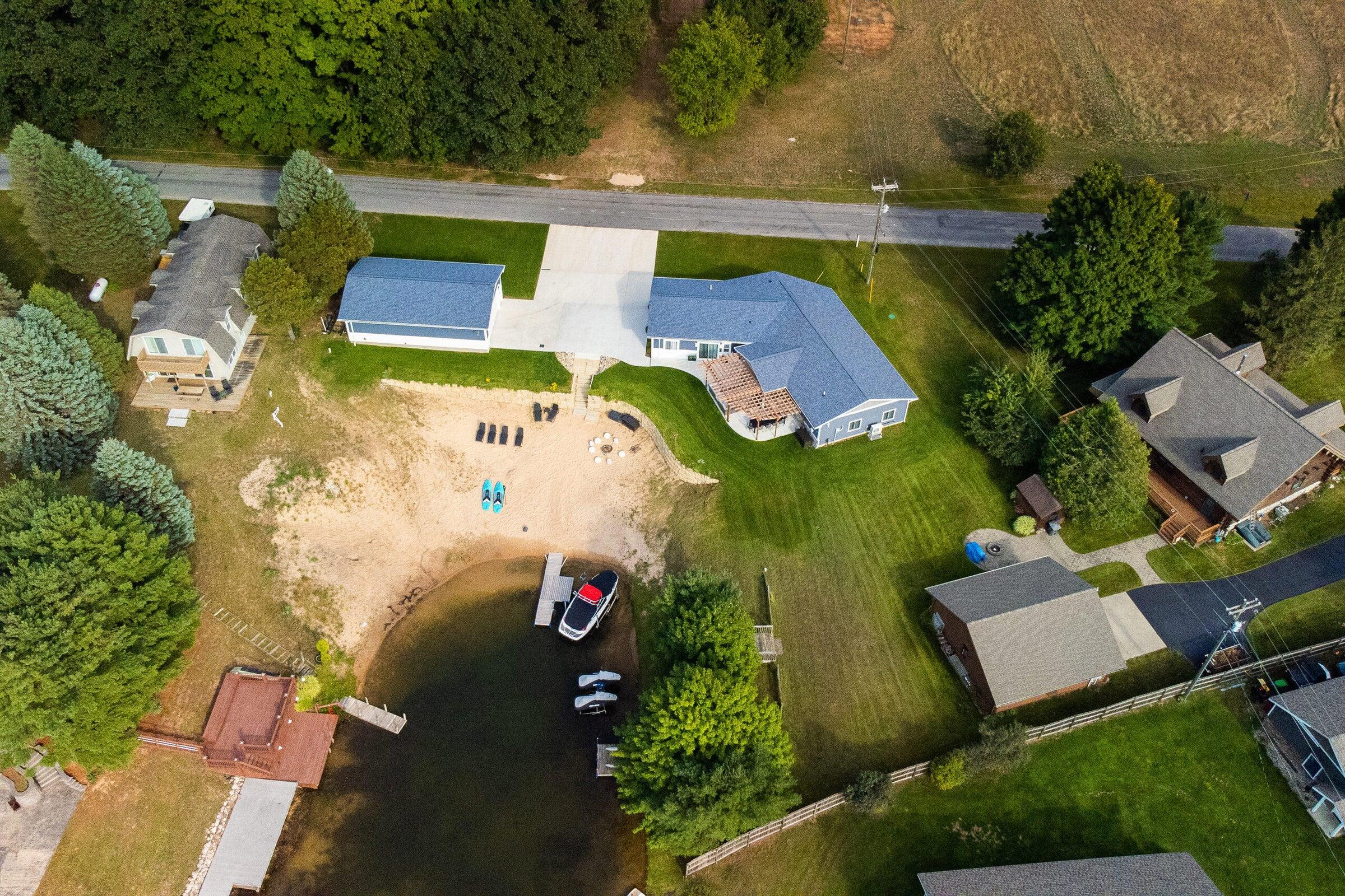 1641 N Arrowhead Road