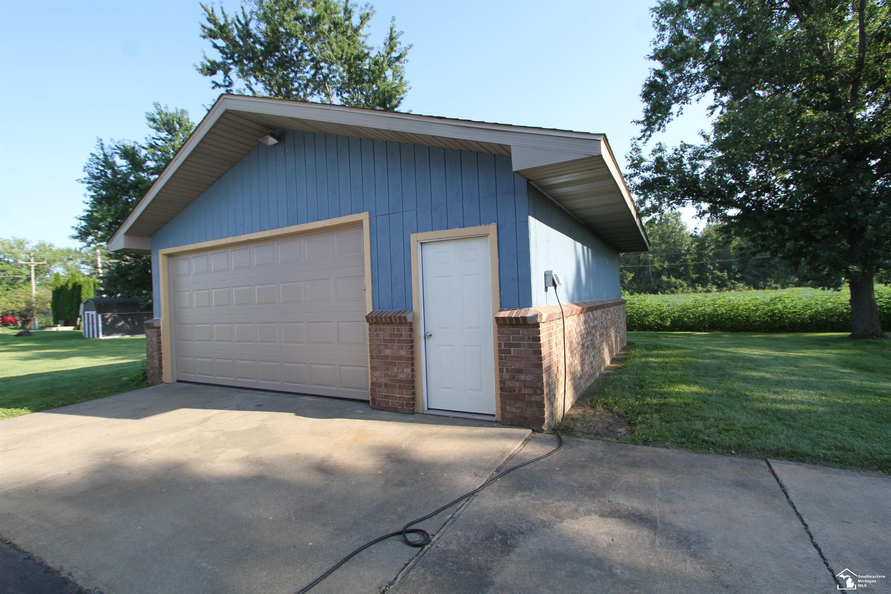 7037 IDA EAST Road