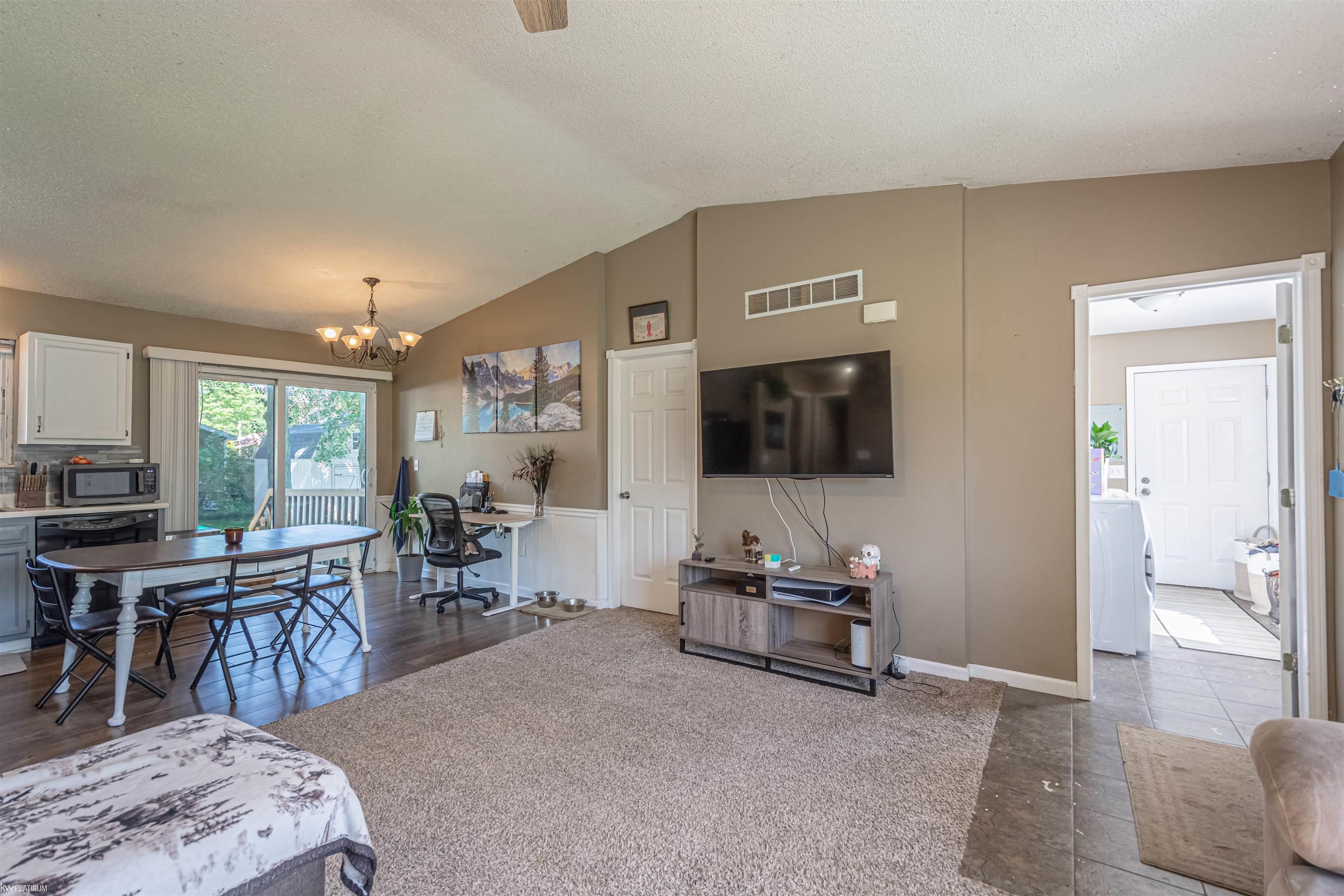 1383 Allen Road