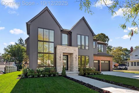 684 Madison Street Birmingham City MI 48009