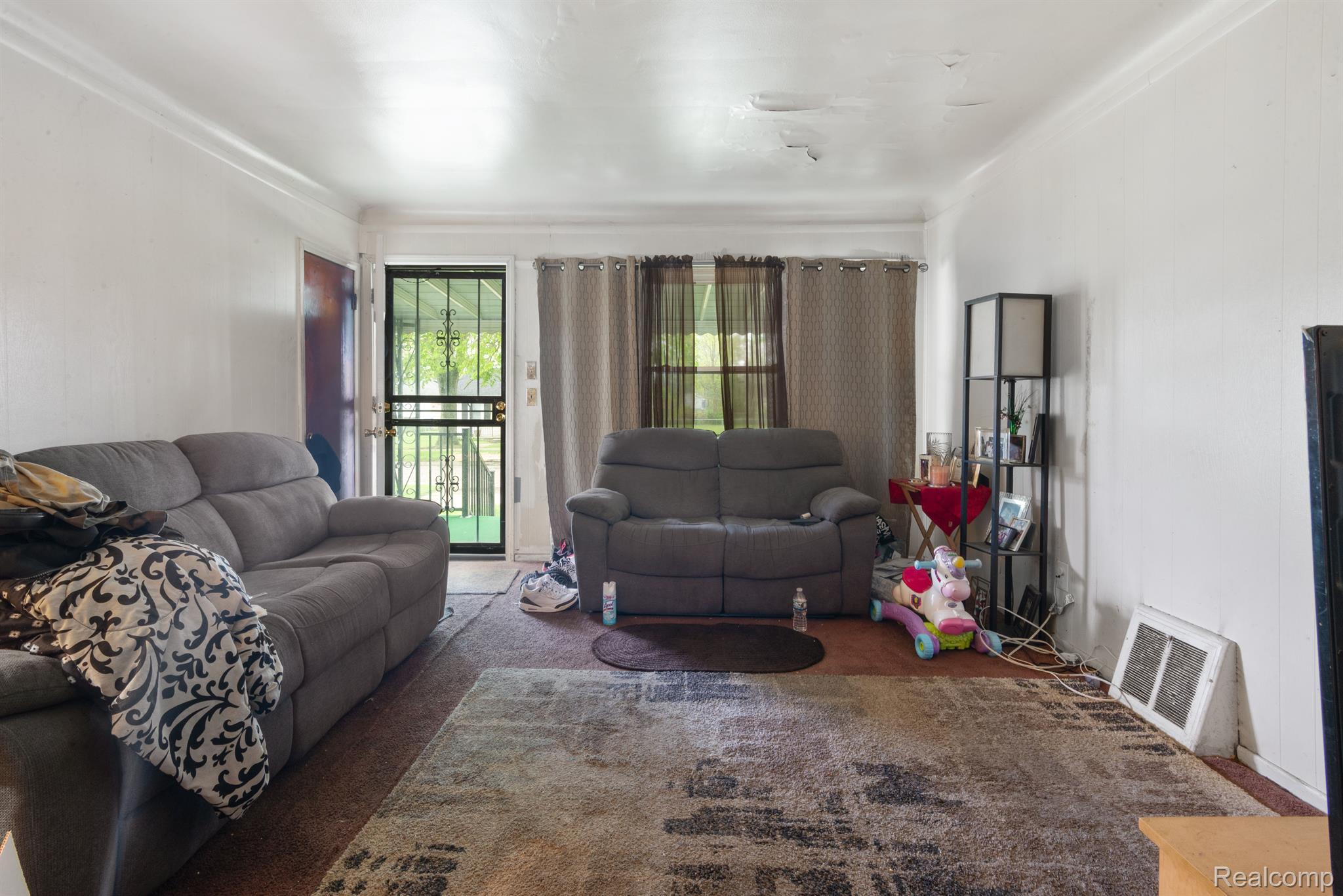 26631 NEW YORK Street