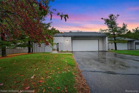 2819 Monte Vista Brighton City MI 48114