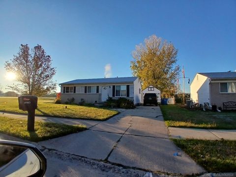 14094 Couwlier Avenue Warren City MI 48089