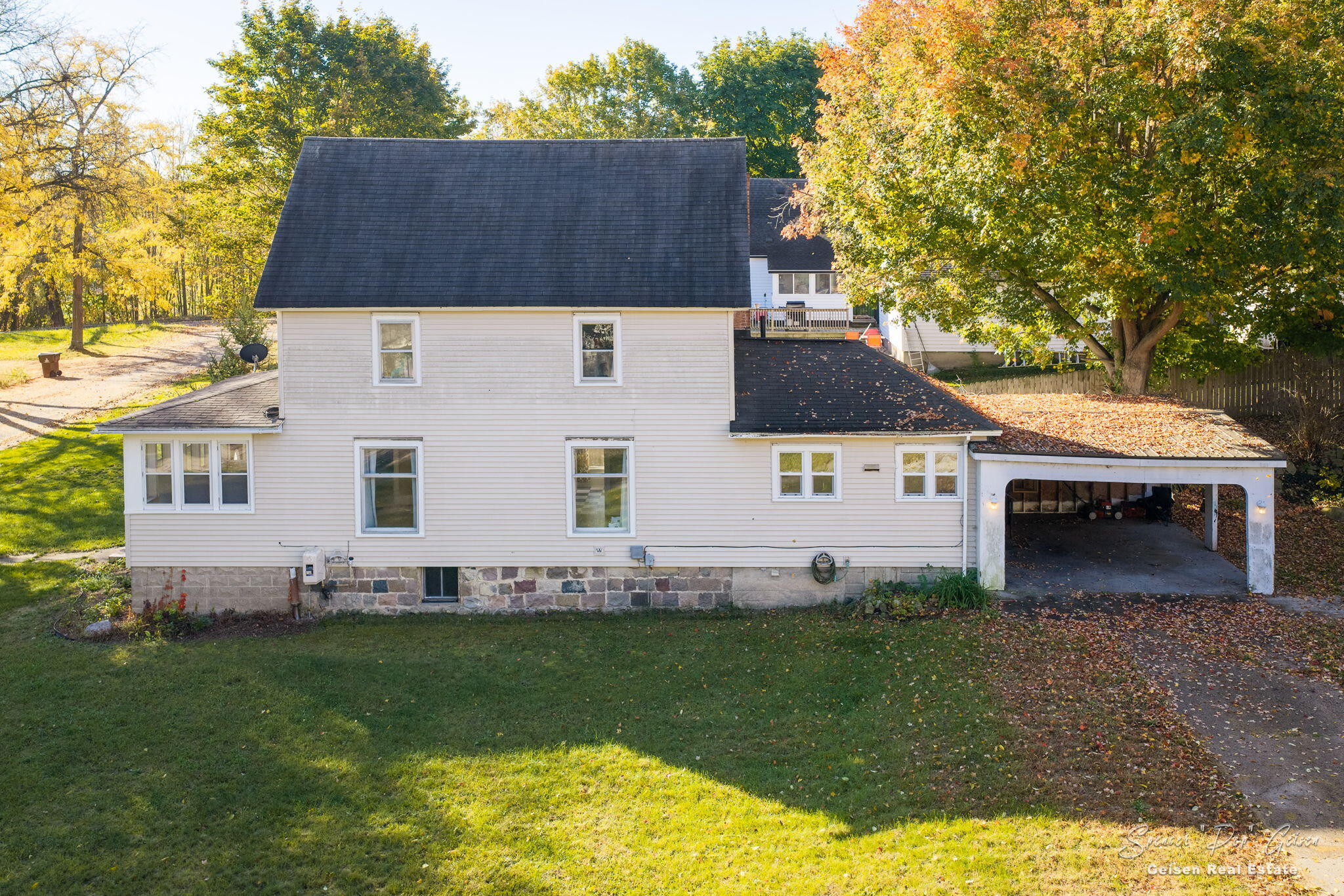 319 I O Street