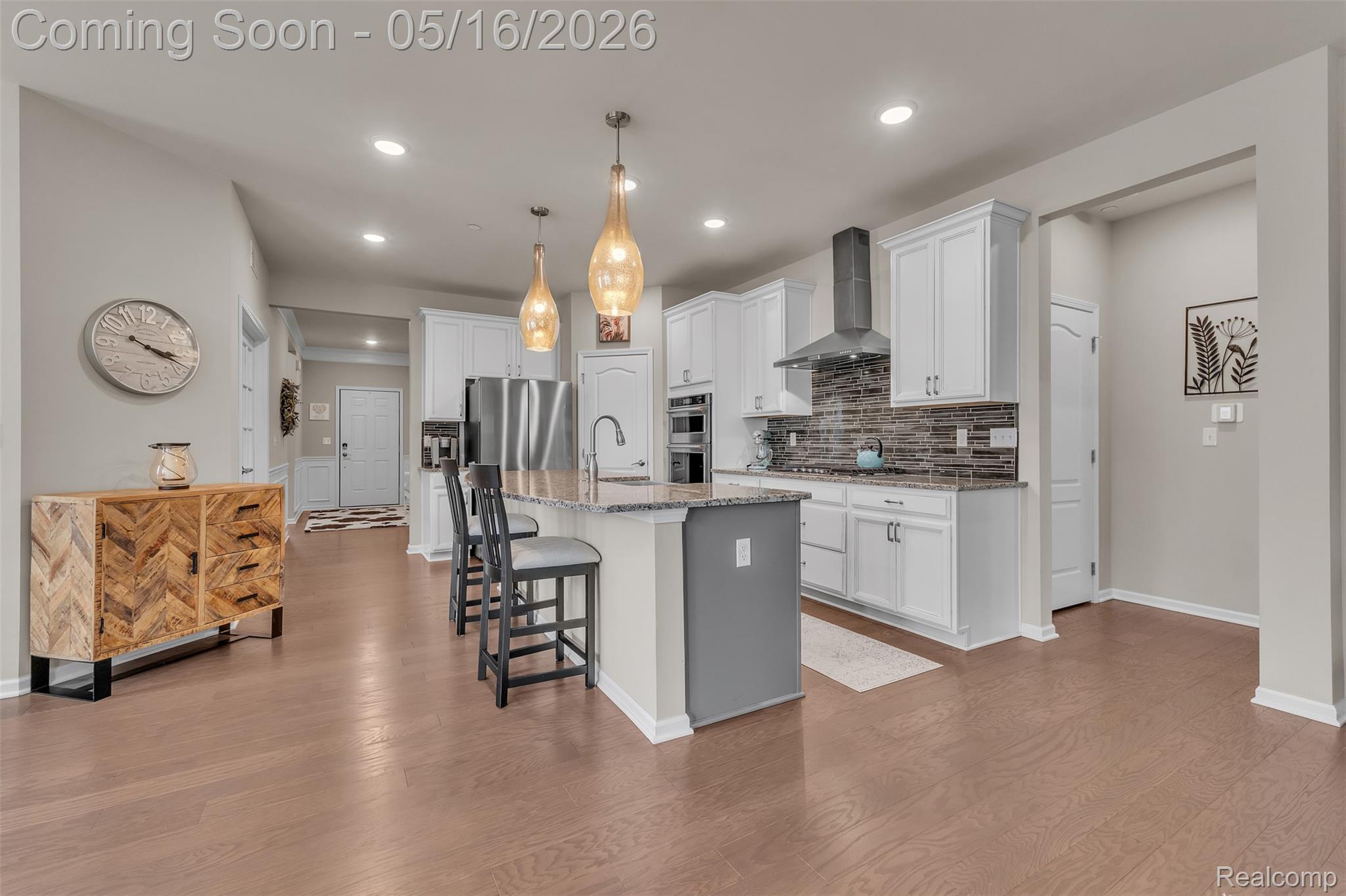 4628 Crestway Drive
