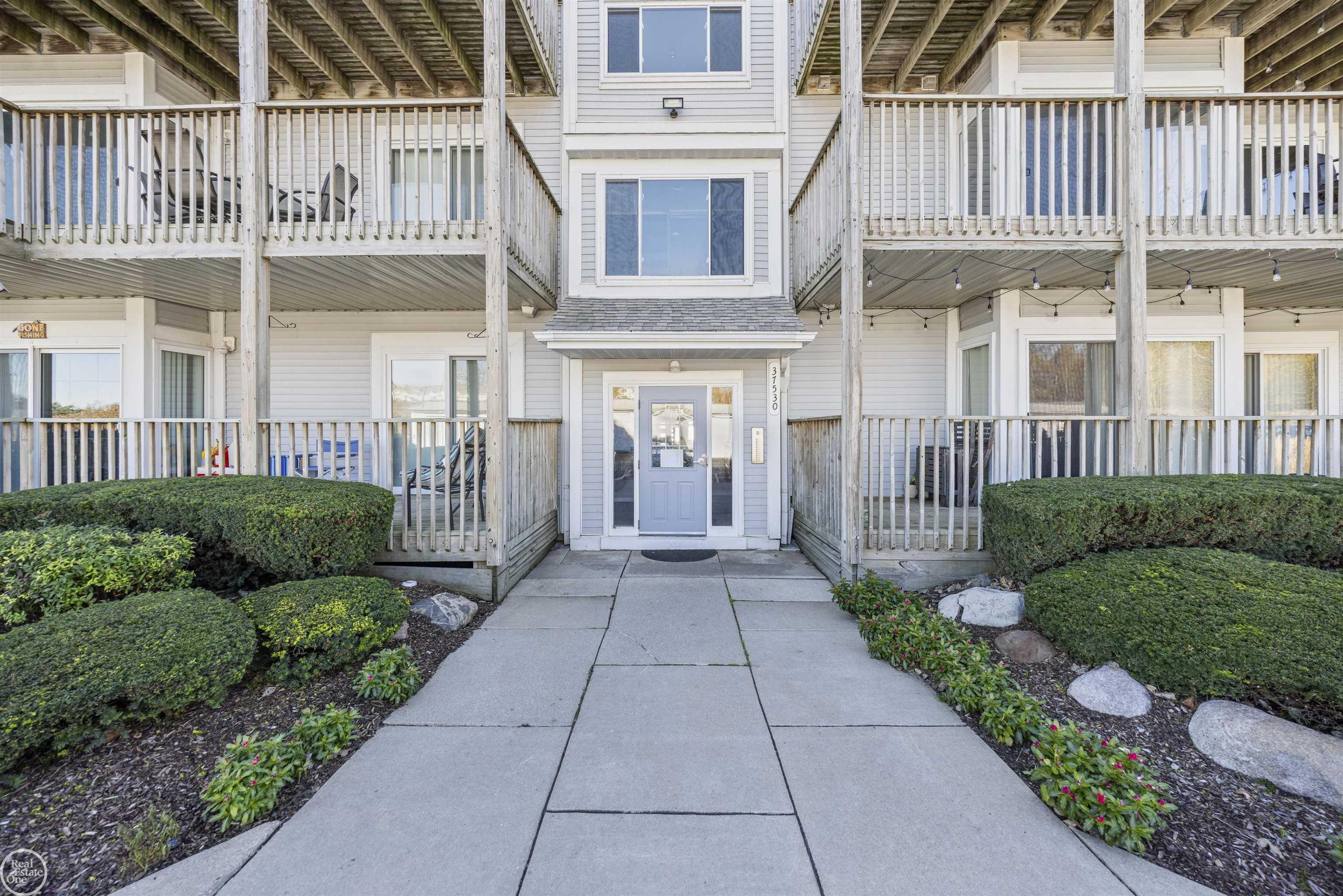 37530 Jefferson, #303 Avenue