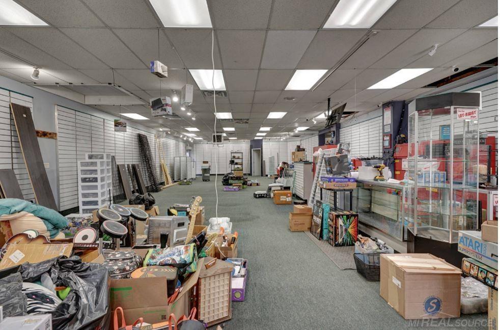 3350-3356 Lapeer Road