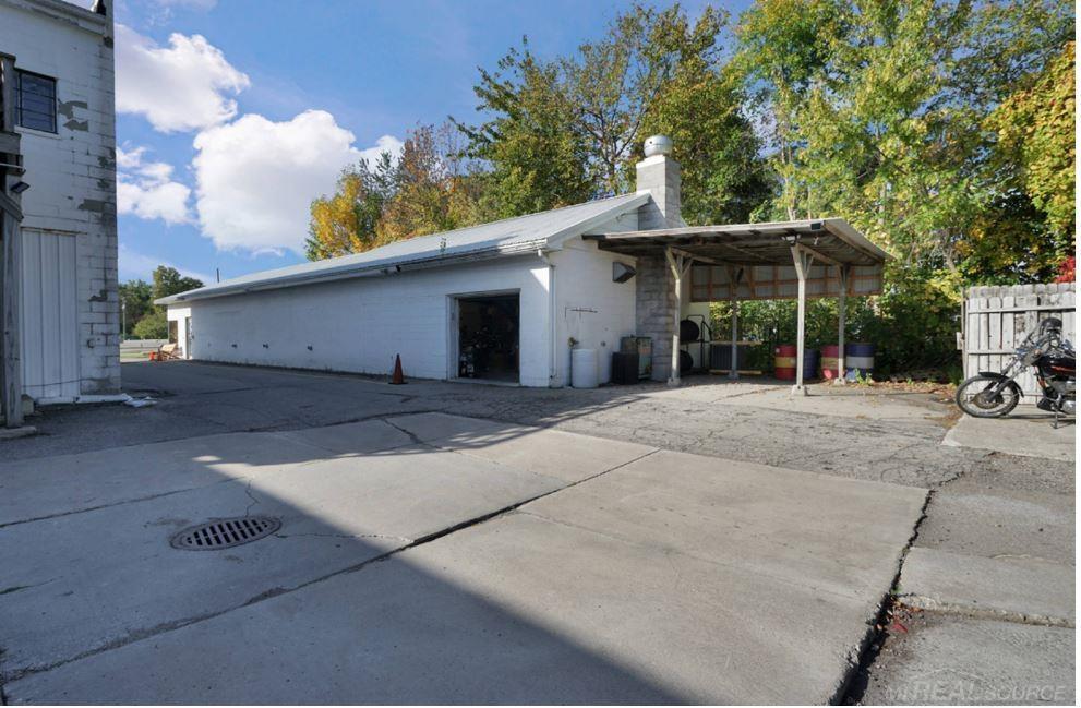 3350-3356 Lapeer Road