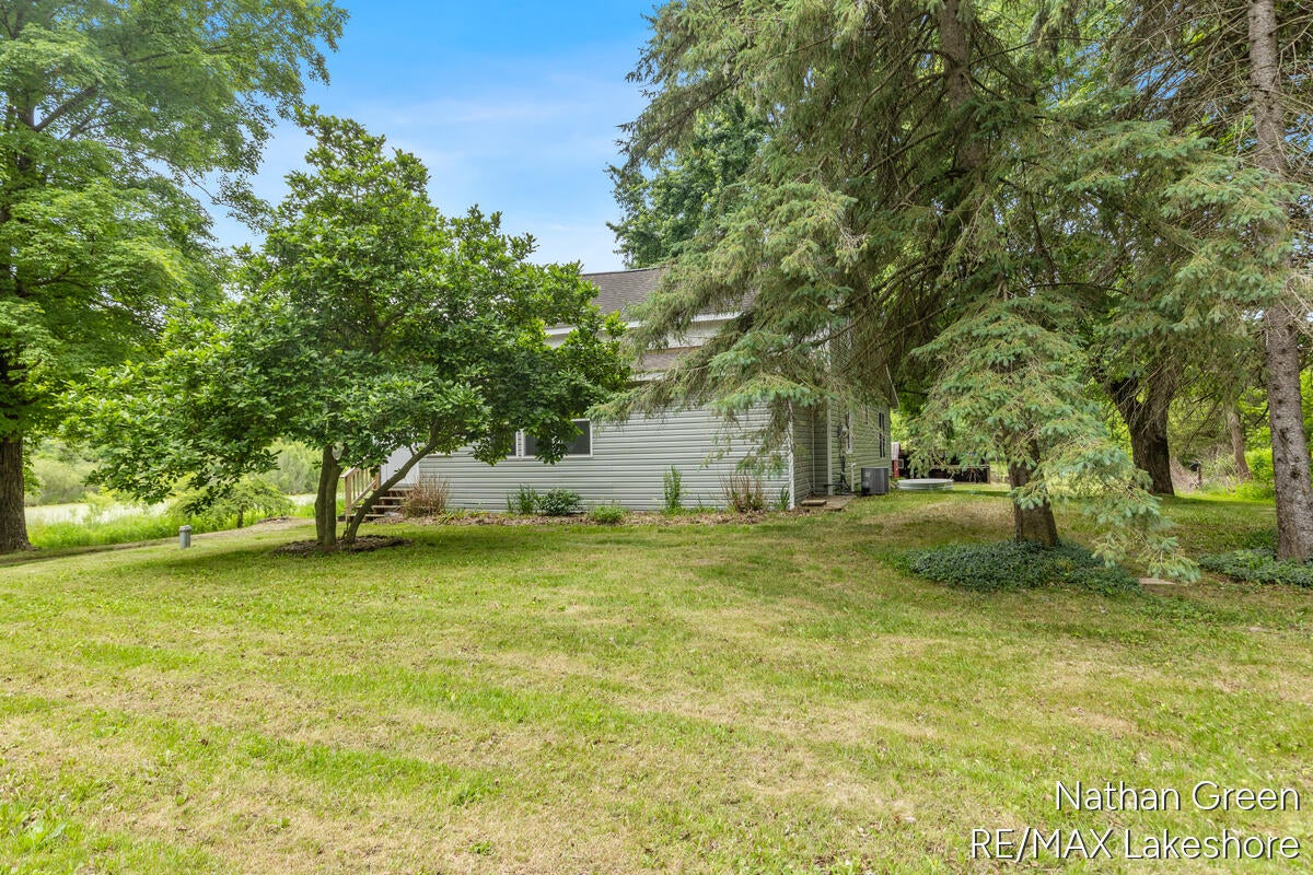 2122 Coats Grove Road