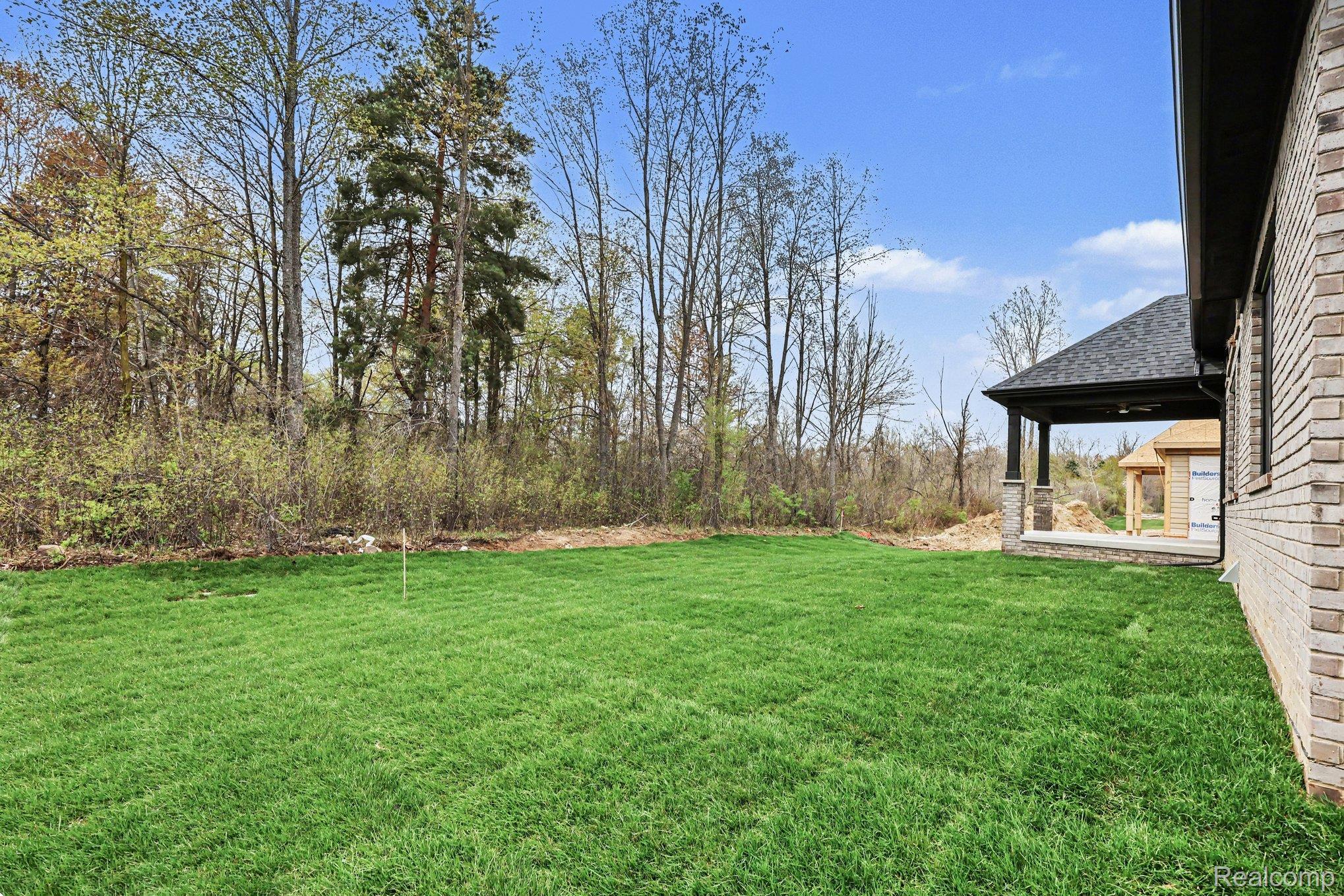 57135 Meadowridge Drive