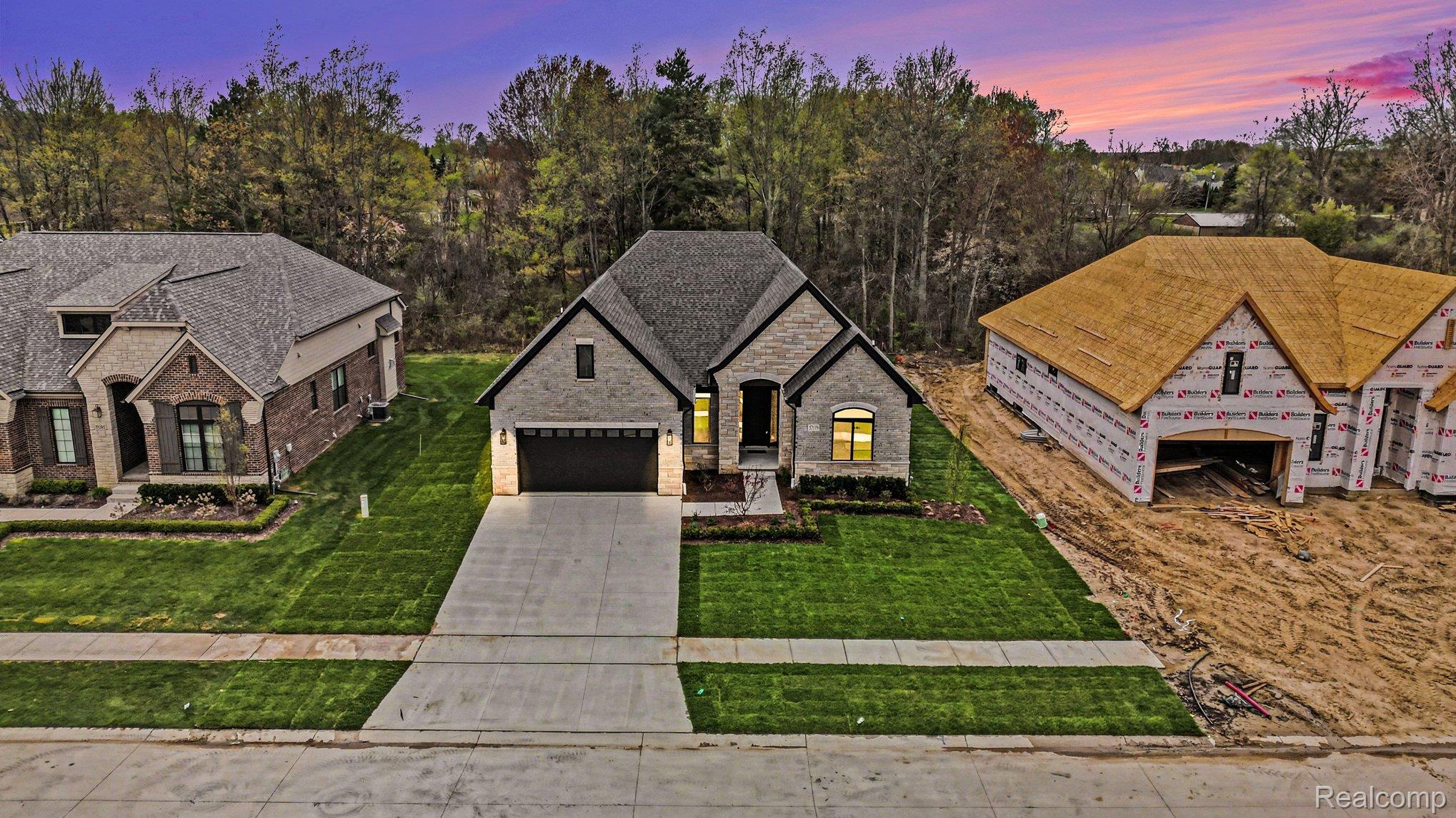 57135 Meadowridge Drive