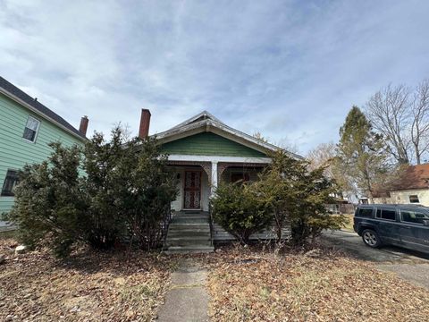 213 S 12th Street Saginaw City MI 48601