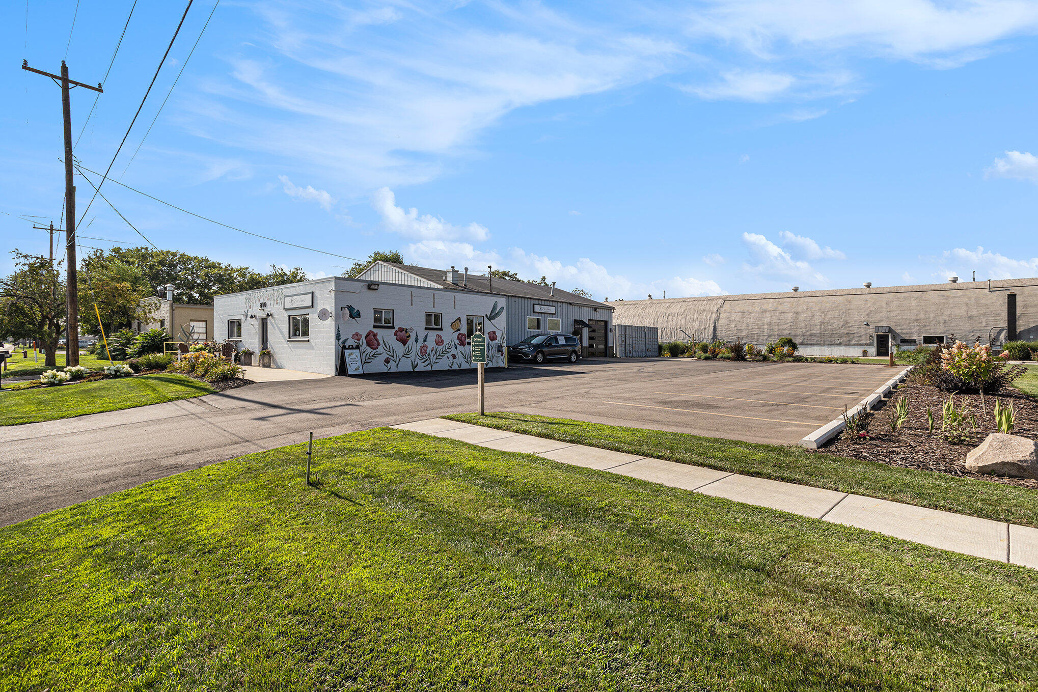 810 Industrial Road