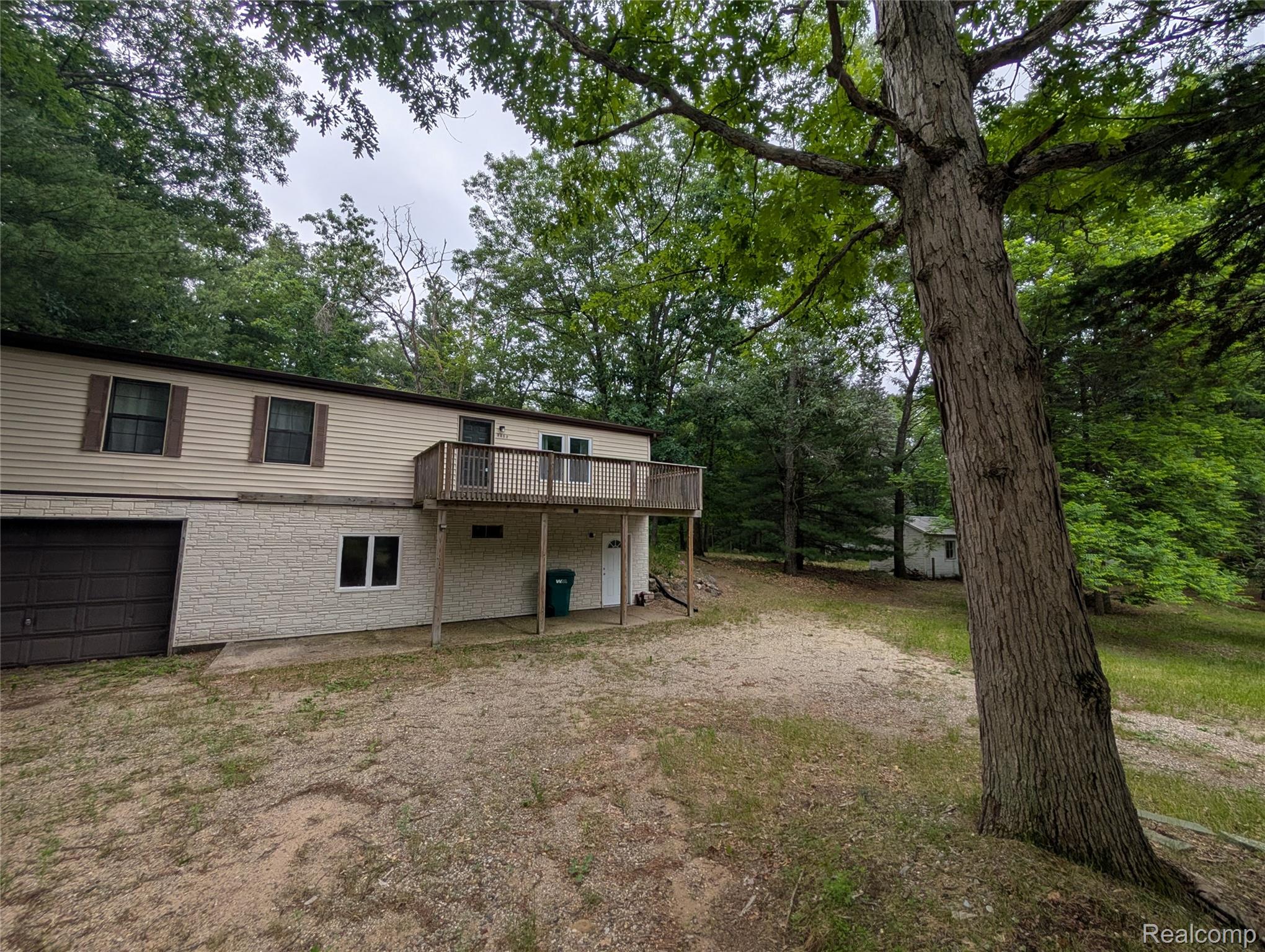 3817 S Townline Road