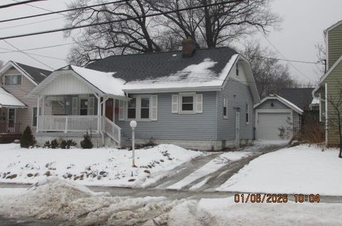Photo of 1523 Boston Street SE, Grand Rapids City, MI 49507 (MLS # 65026002594)