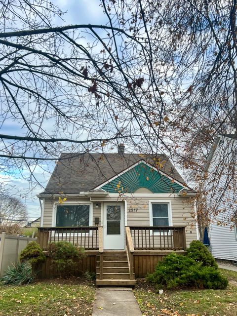 2217 3rd Street Trenton City MI 48183