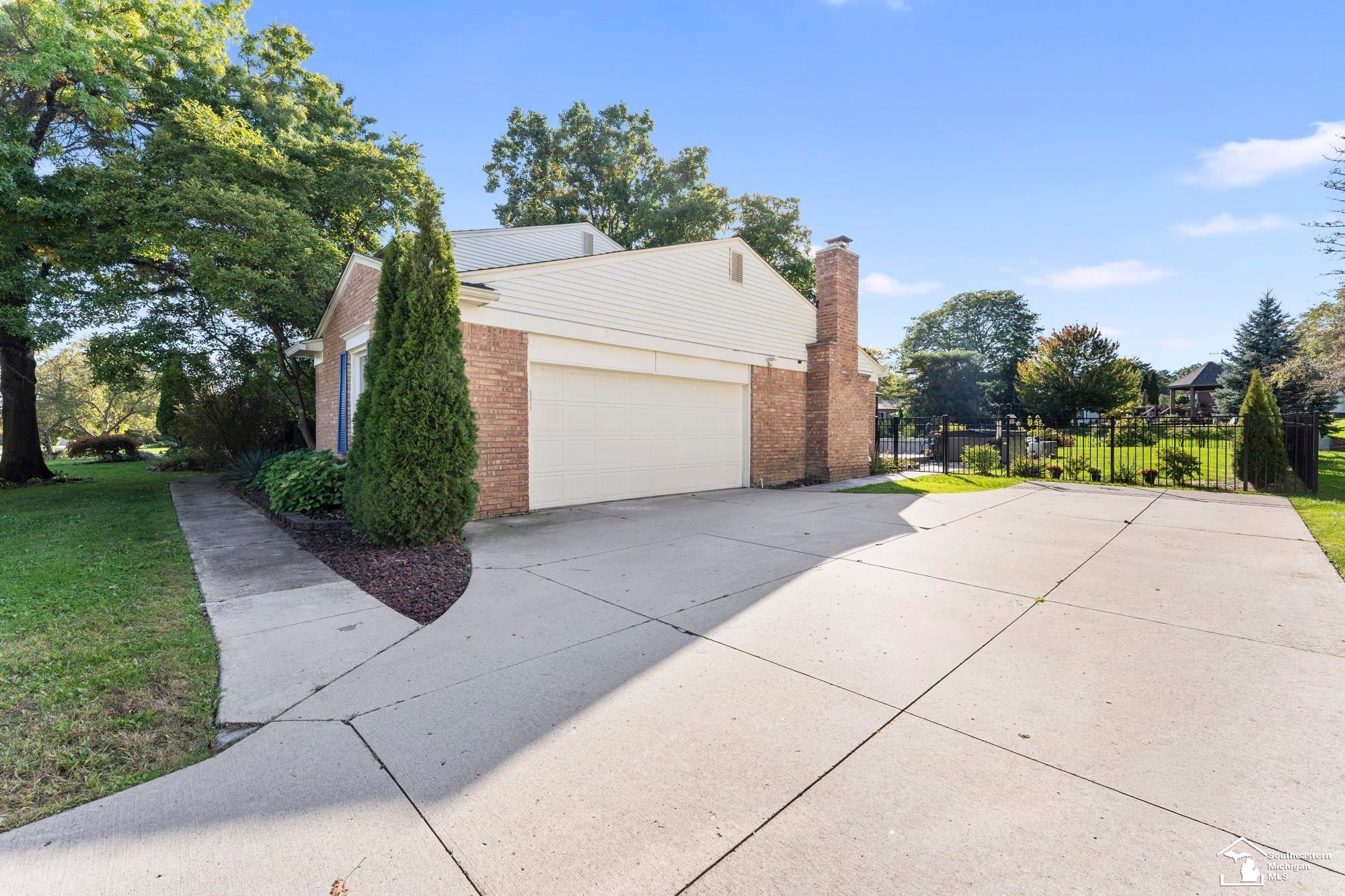 11265 Bellwood Drive