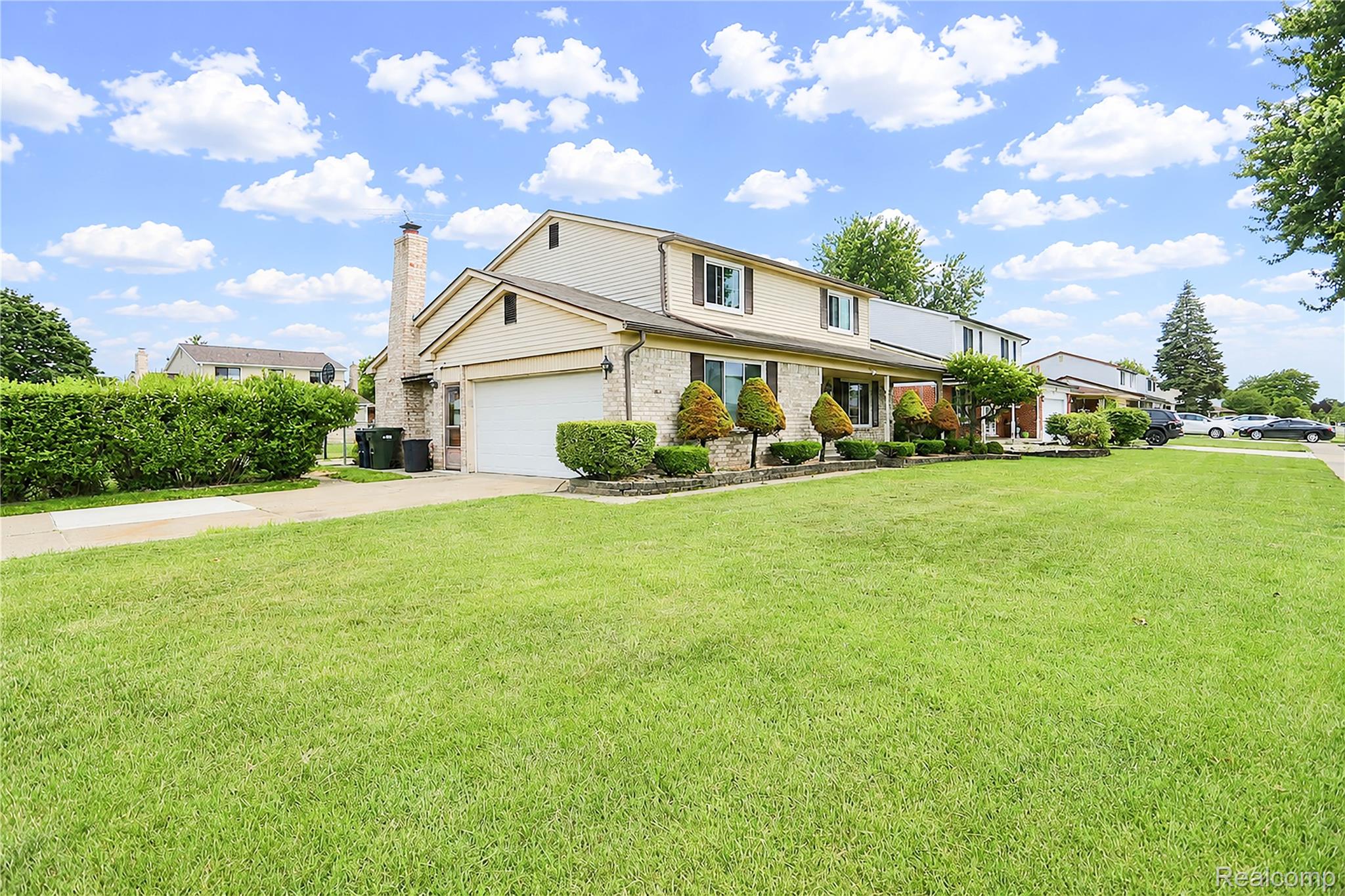 4788 Bloomfield Drive