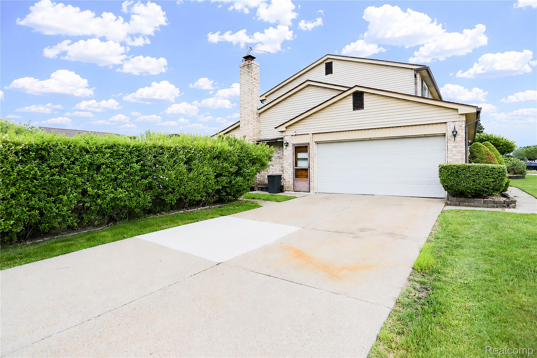 4788 Bloomfield Drive