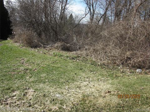 Lot 19 Milford Heights Milford Charter Township MI 48381
