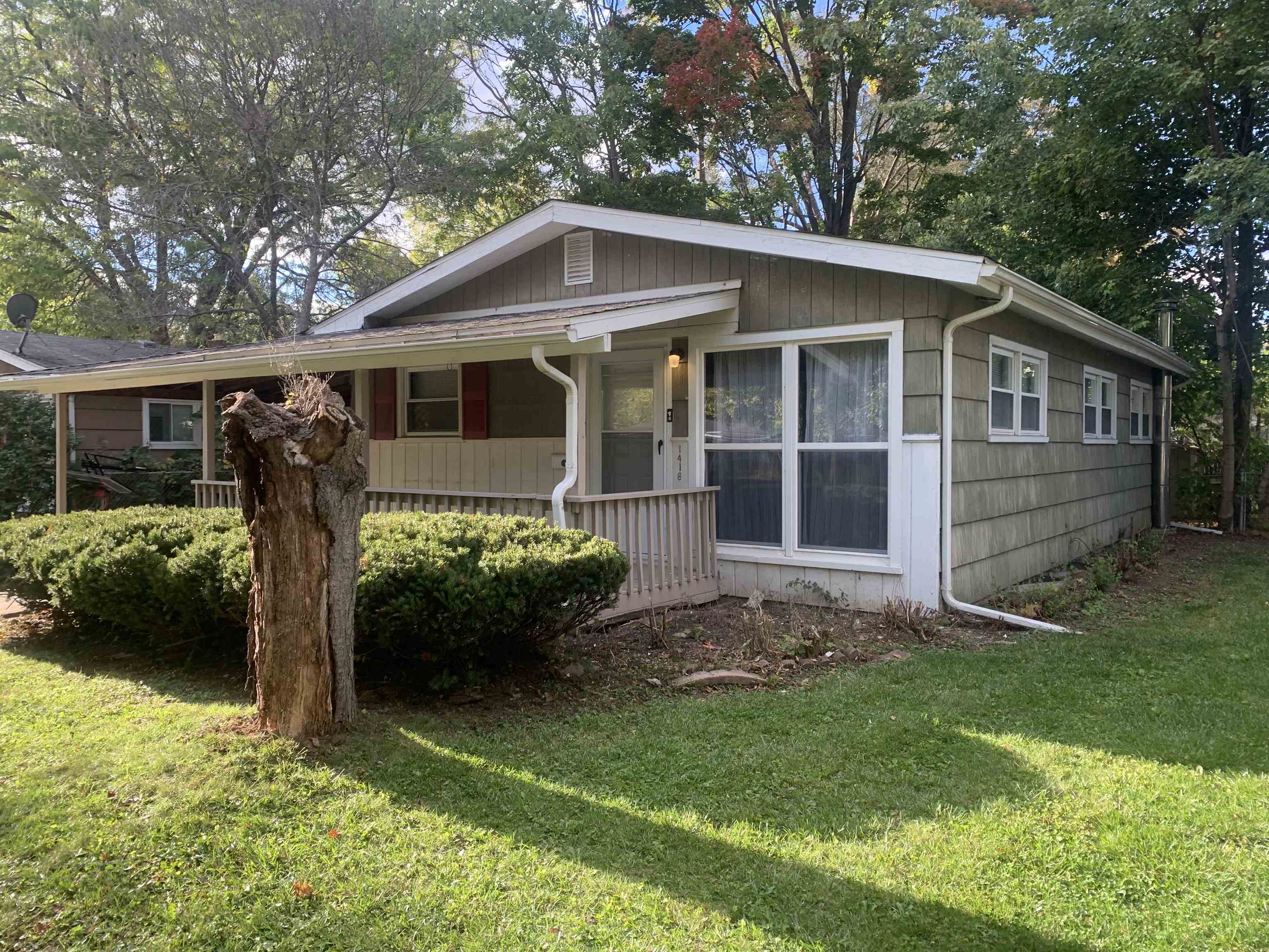 1416 Blackberry Lane