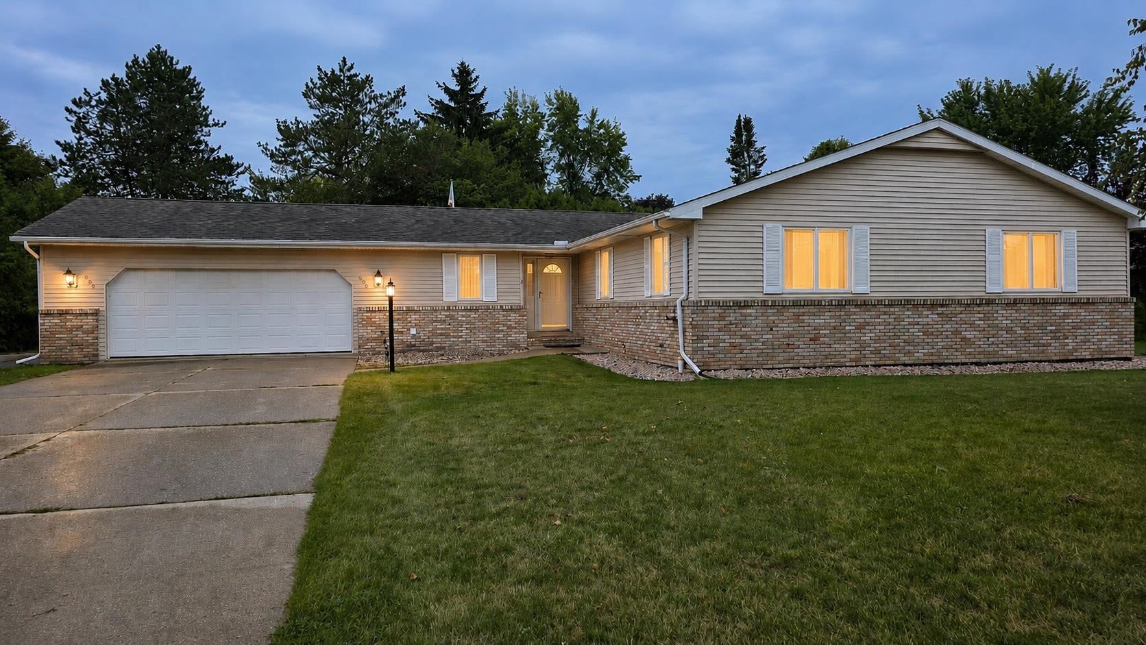 600 E Orchard