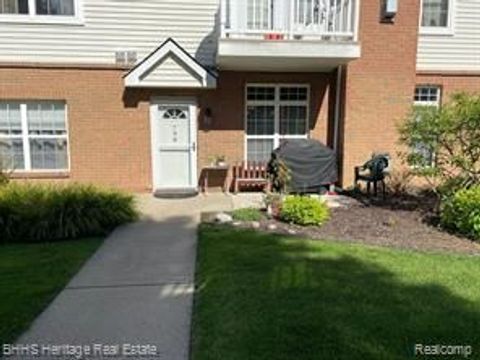 798 Olde English Circle Howell Township MI 48855
