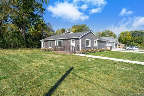 40710 Five Mile Northville City MI 48170