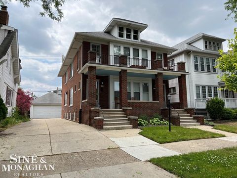 1127 Maryland Street Grosse Pointe Park City MI 48230