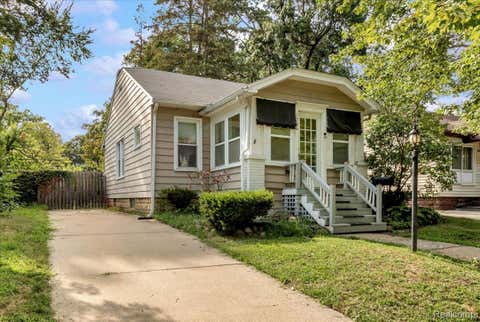 Photo of 1306 Owana Avenue, Royal Oak City, MI 48067 (MLS # 20261065457)