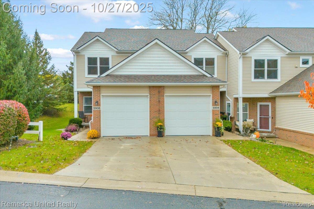 5908 Woodruff View Drive