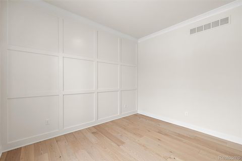 Tiny photo for 35542 Addison Drive, New Baltimore City, MI 48047 (MLS # 20251060750)