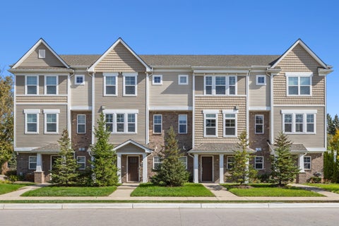 Photo of 3428 Rochester Road, Royal Oak City, MI 48073 (MLS # 81026053984)