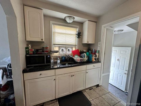 Tiny photo for 20027 Chapel Street, Detroit City, MI 48219 (MLS # 20261069402)