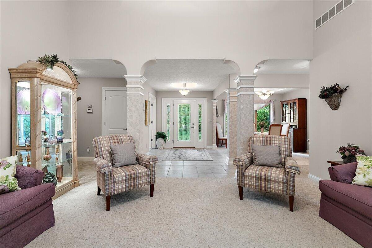 71370 Forest Eagle Lane