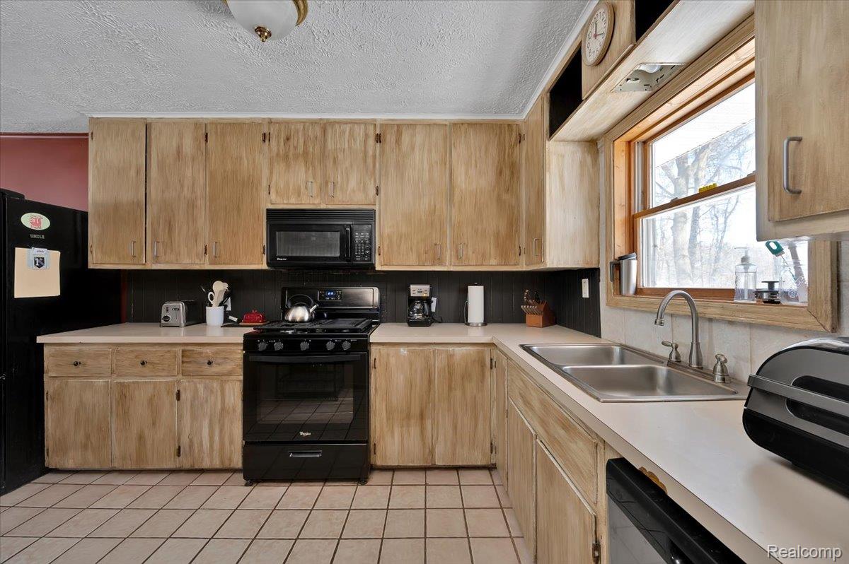 500 W NORWAY LAKE Road