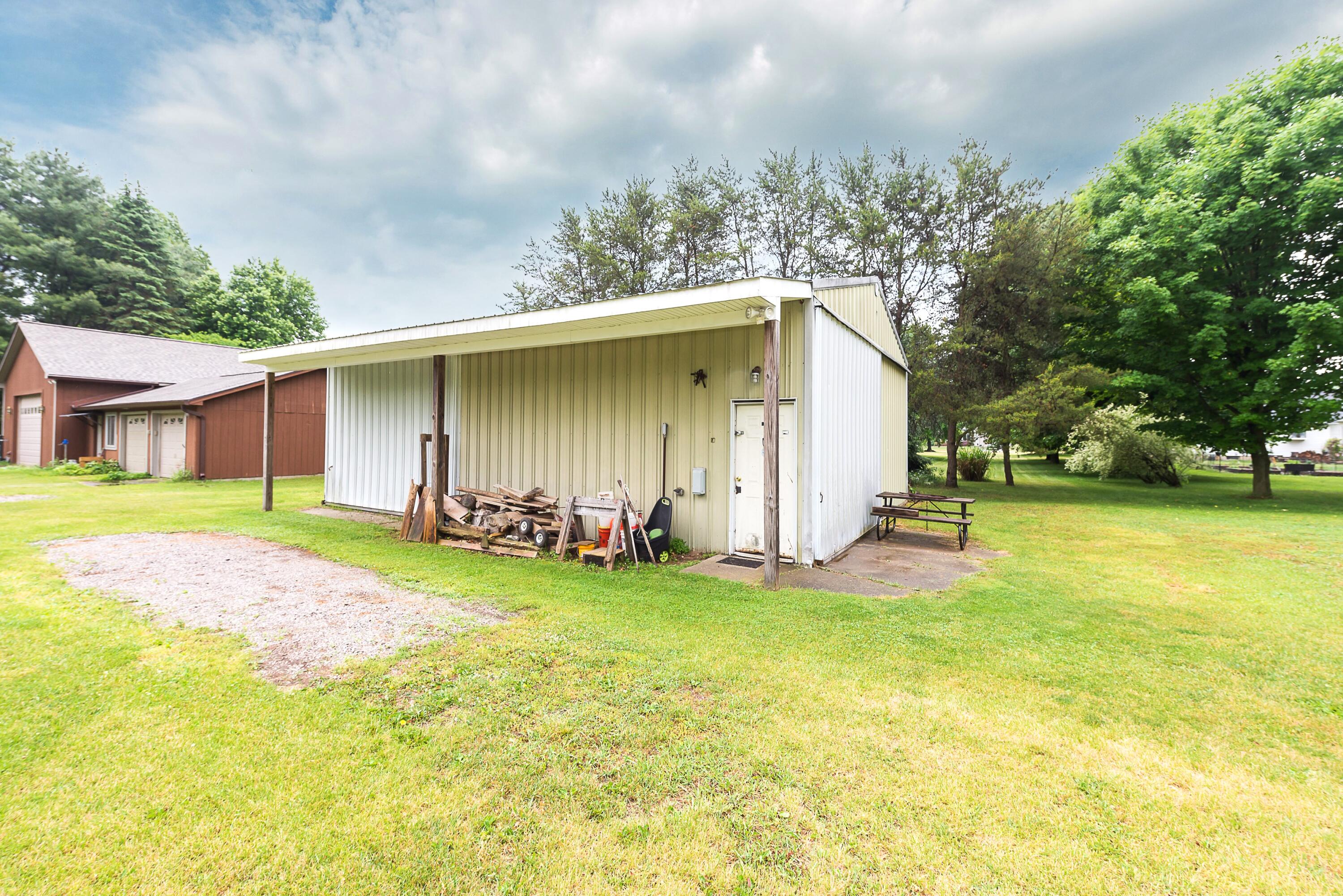 4338 Swarthout Road