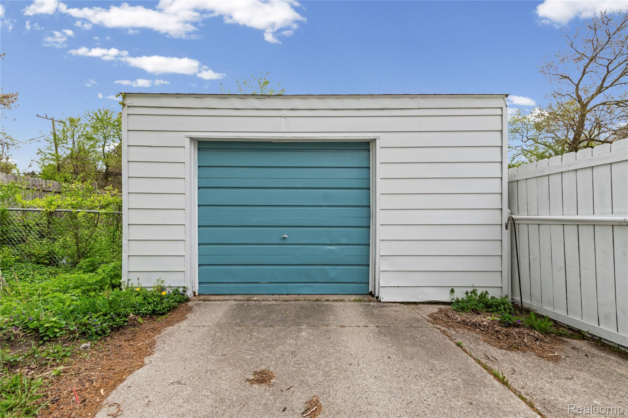 1135 Quinif Drive