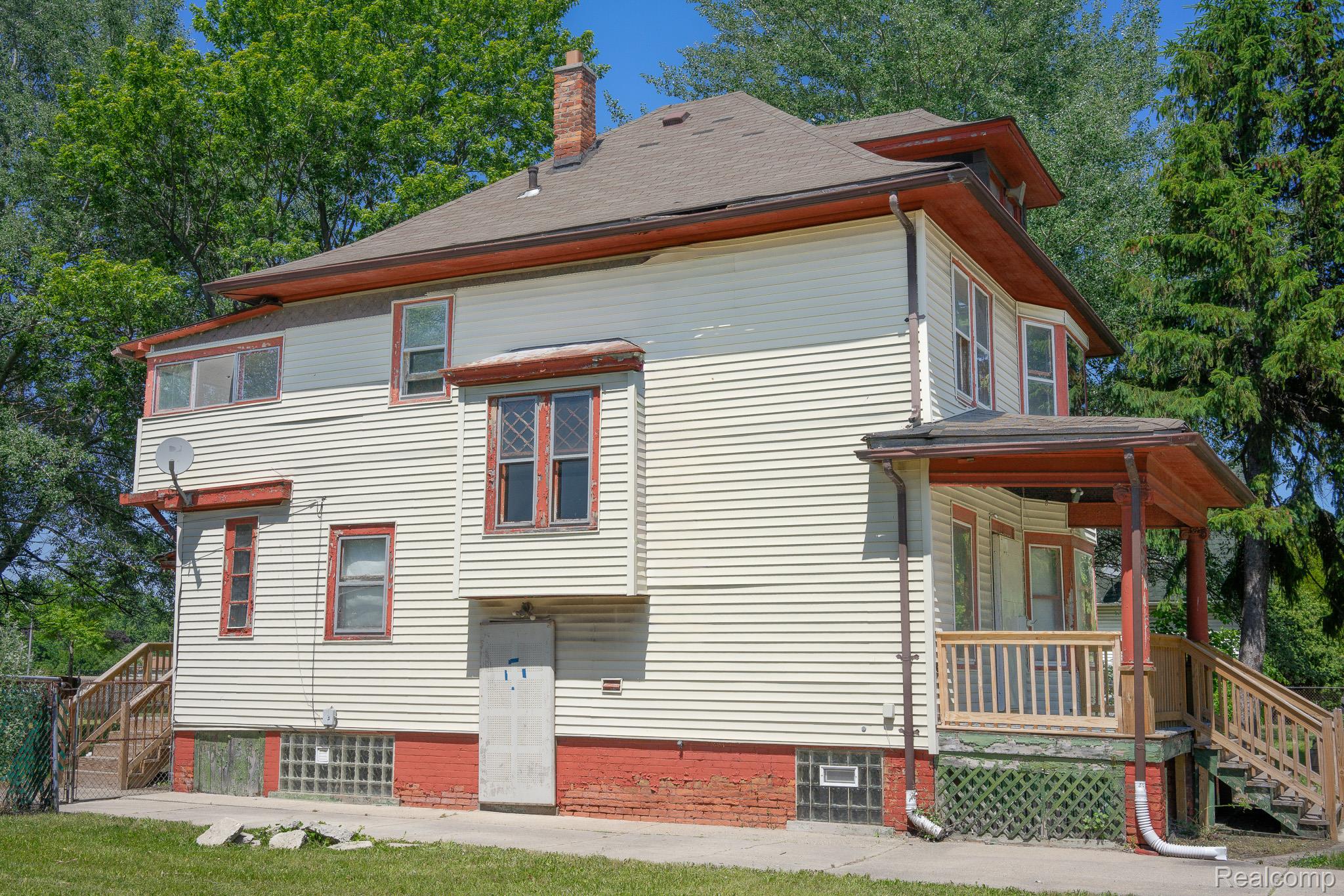 153 BERESFORD Street