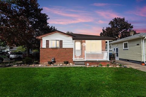 4050 MAYFAIR Street Dearborn Heights City Wayne MI 48125