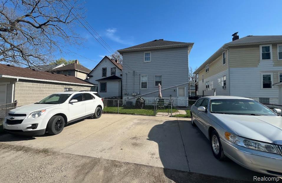 Wyandotte City Wayne, Michigan 48192, United States, 4 Bedrooms Bedrooms, ,2 BathroomsBathrooms,Residential,Active,115871