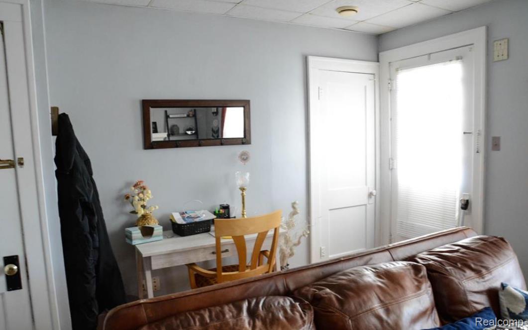 Wyandotte City Wayne, Michigan 48192, United States, 4 Bedrooms Bedrooms, ,2 BathroomsBathrooms,Residential,Active,115871