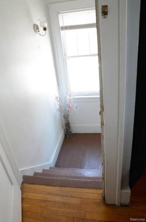 Wyandotte City Wayne, Michigan 48192, United States, 4 Bedrooms Bedrooms, ,2 BathroomsBathrooms,Residential,Active,115871