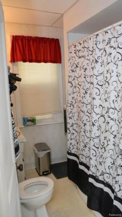 Wyandotte City Wayne, Michigan 48192, United States, 4 Bedrooms Bedrooms, ,2 BathroomsBathrooms,Residential,Active,115871