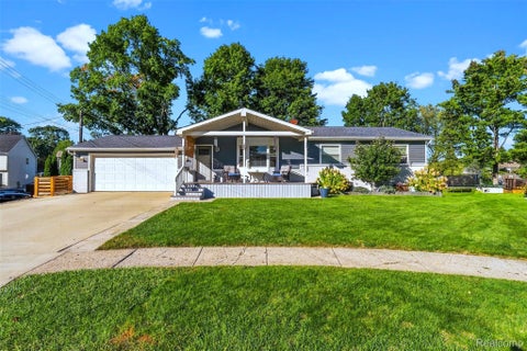 Photo for 360 Shirley Boulevard