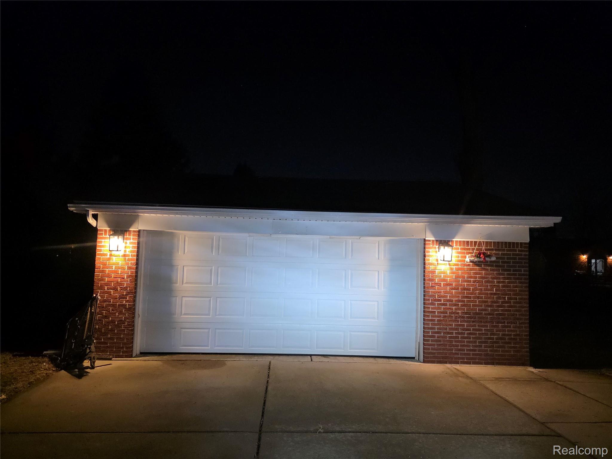 15260 Drysdale Street