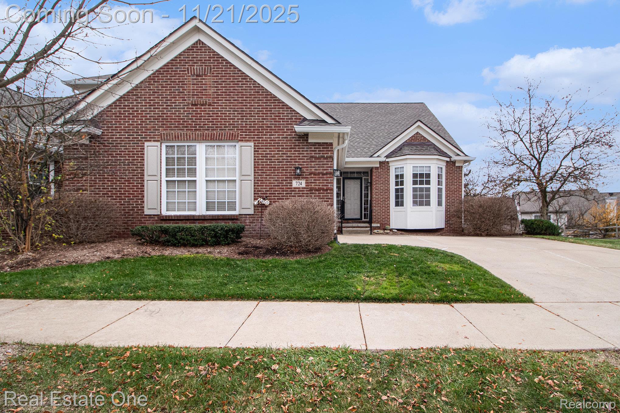 724 Knolls Landing Drive 18