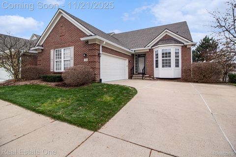 724 Knolls Landing Drive 18 Milford Village MI 48381