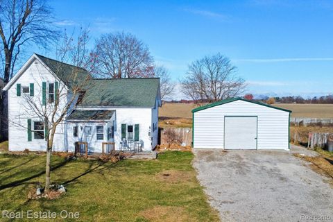 7560 Metcalf Road Greenwood Township MI 48006