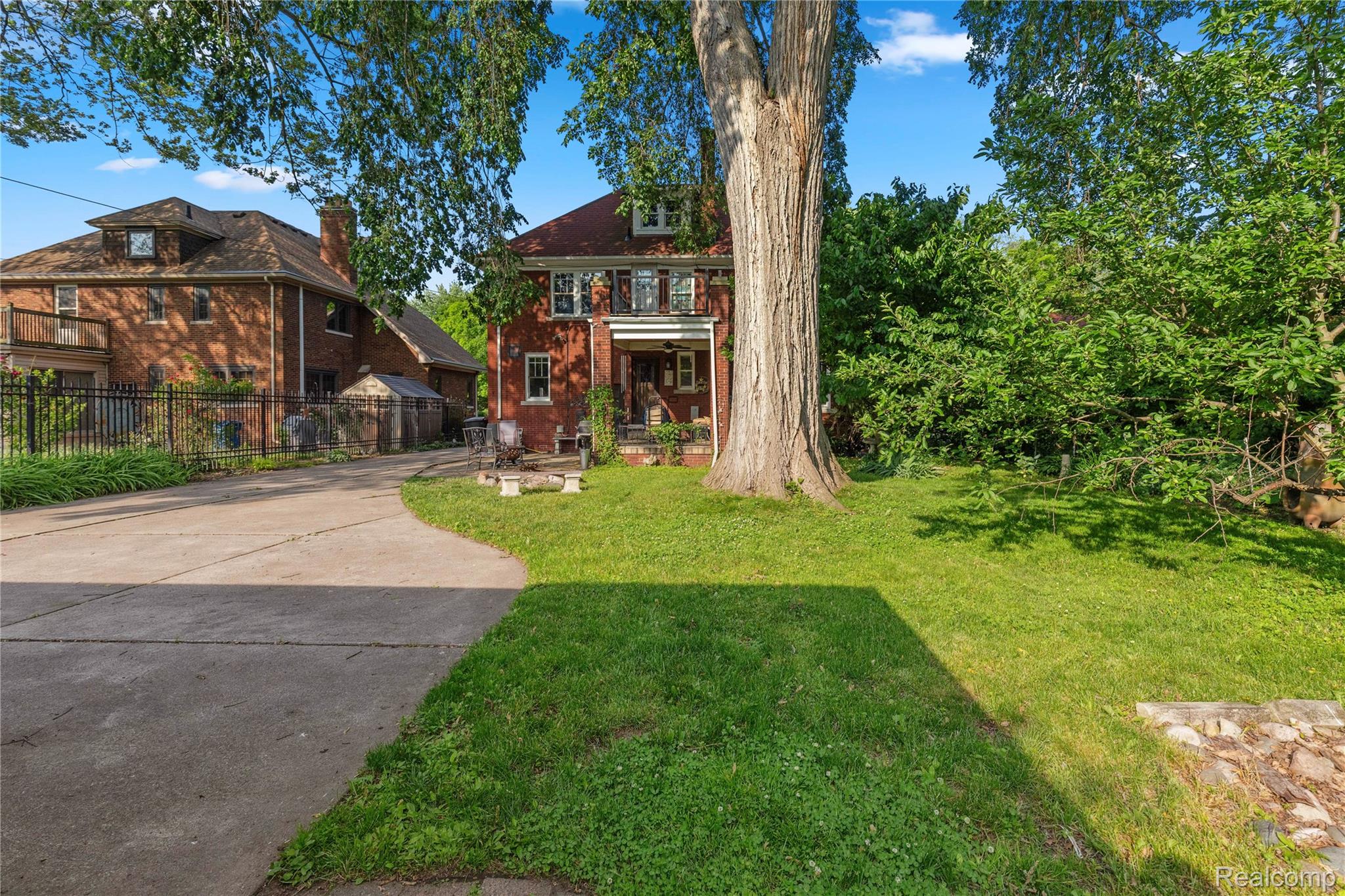 Detroit City, Michigan 48224, United States, 4 Bedrooms Bedrooms, ,3 BathroomsBathrooms,Residential,Pending,149227